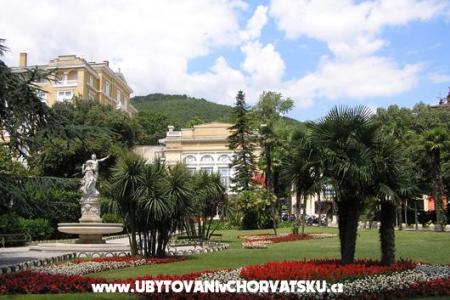 Apartmány &amp; rooms  Raspor foto 2