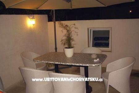 Marina Apartmány foto 2