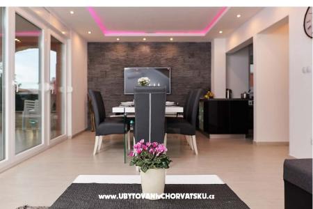 Apartmány Adria Pag ostrov Pag Chorvátsko