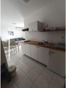 Apartmándre foto 3