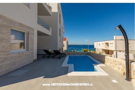 Dolphin view + pool by the beach foto 4