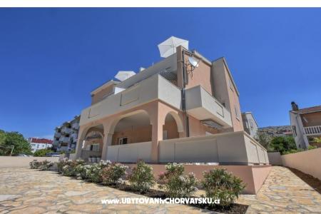 VILLA MAGENA  ostrov Pag Chorvátsko