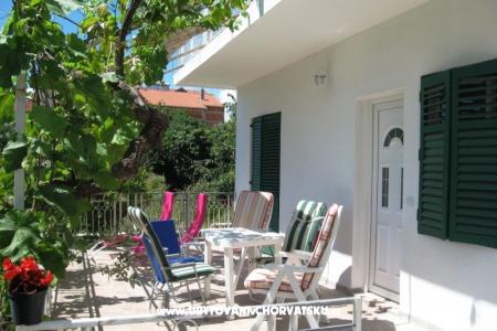 Apartmány Zora Pirovac Chorvátsko