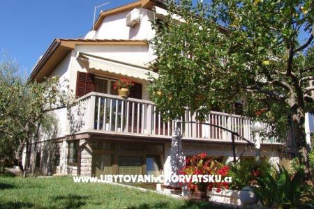 Apartmány Tina foto 2