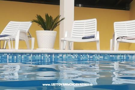 Apartmány Simoni foto 3
