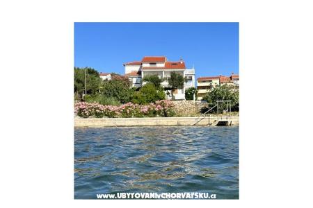 ALF apartmani RAB ostrov Rab Chorvátsko