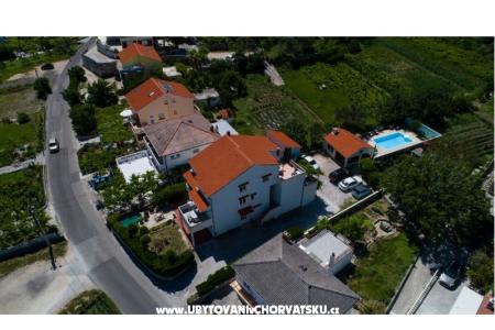 Apartmány Gvačić ostrov Rab Chorvátsko