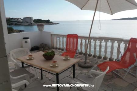 Apartmány Bebe Rogoznica Chorvátsko