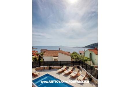 Villa Bobanac with heated pool foto 2