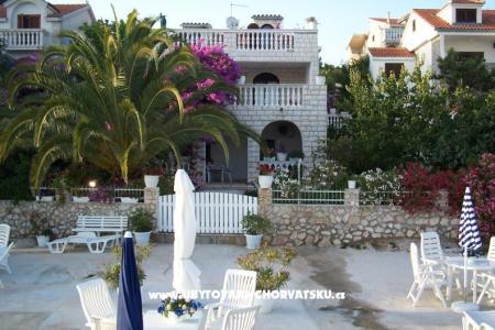 Villa Jozo Apartmány foto 2