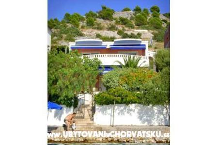 Holiday home - Apartmány Rajčić foto 2