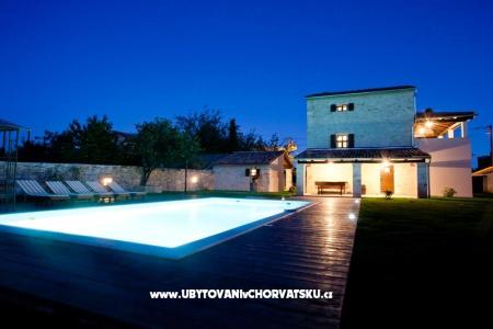 Villa Majoli foto 2