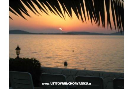 Apartmán Manuela (vila Doni) foto 2