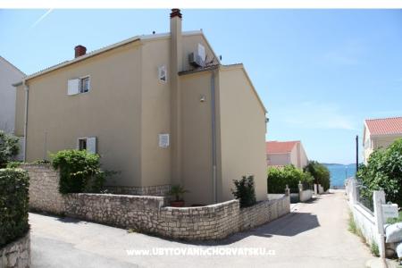 Apartmány by the Sea foto 3