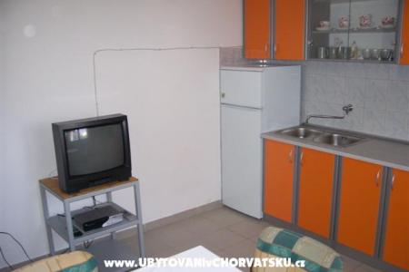 Apartmány MID foto 3