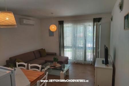 Laura apartmani foto 2