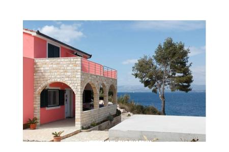 Lipa kuca ostrov Šolta Chorvátsko