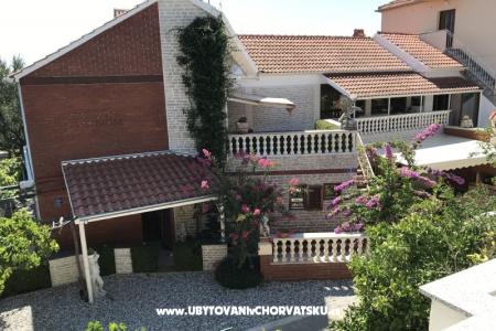 Apartmány Mirjana Sukošan foto 3