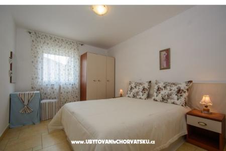 Apartmány SUNNY foto 2