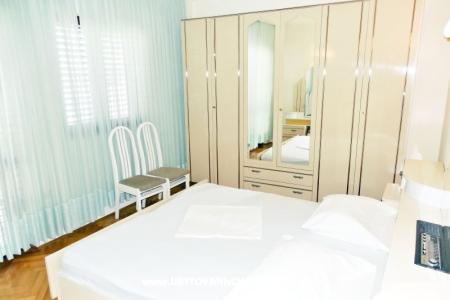  Villa Michael Apartmány foto 3