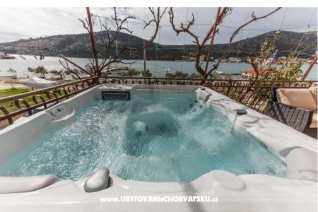 Vila MATE Trogir Chorvátsko