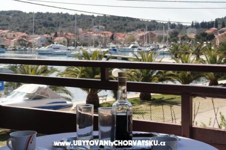 Apartmány Helena foto 5