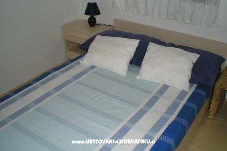 Apartmány Dora foto 3