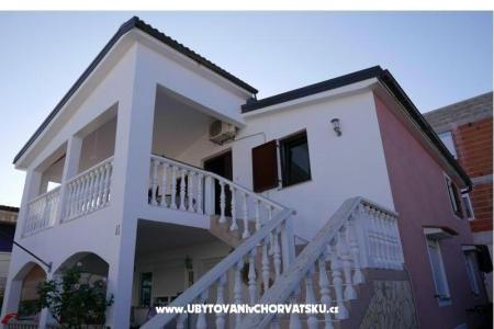 Apartmány Karolina foto 3