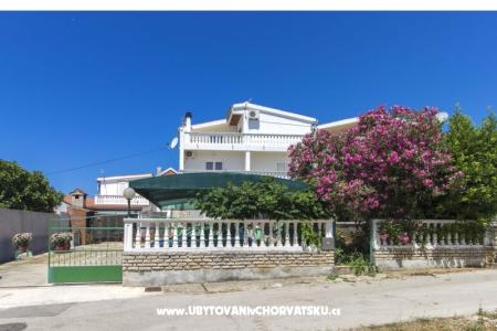 Apartmány Alaga Vodice Chorvátsko