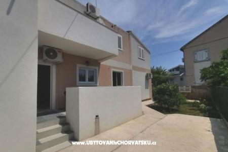 Apartmány Ema i Roza foto 3