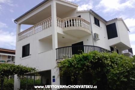 Apartmány Grulović Vodice Chorvátsko
