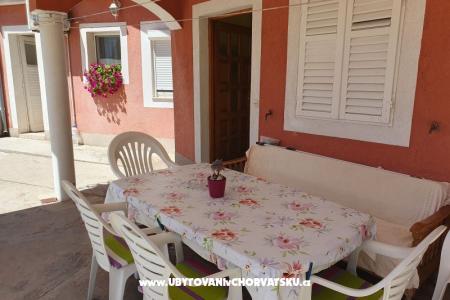 Apartmány Nana foto 5