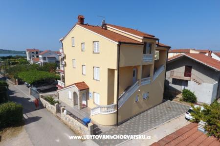 Apartmány Zeko foto 3