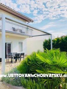 Apartmány Arny foto 2