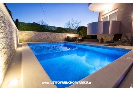 Aquarius Apartmány foto 3