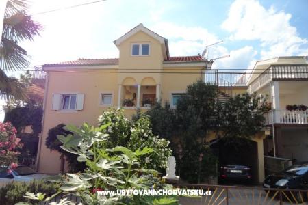 DamTin Vodice Chorvátsko