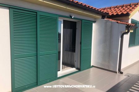 Penthouse s bazénom Ruža foto 4