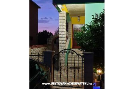 Apartmány Benak foto 4