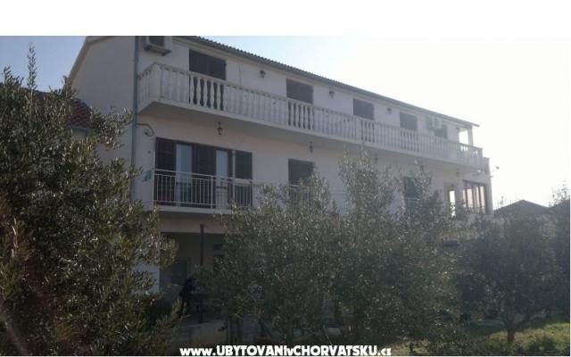 Apartmány Drago - ubytovanie Betina Chorvátsko