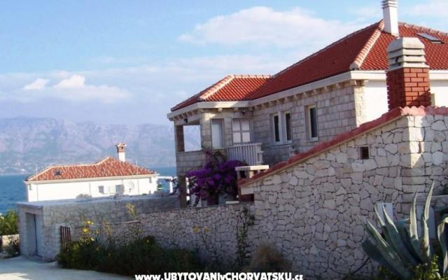 Apartmány Villa Vanja - ubytovanie ostrov Brač Chorvátsko