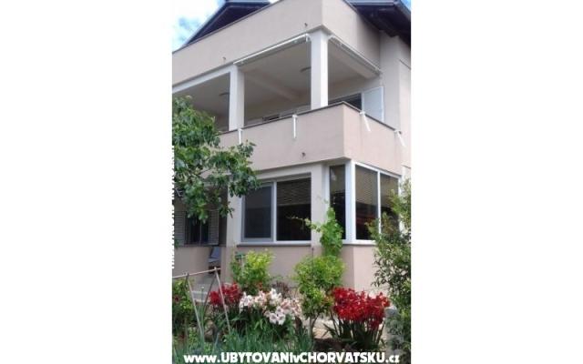 Apartmán   " ARZENŠEK " - ubytovanie Sv. Filip i Jakov Chorvátsko