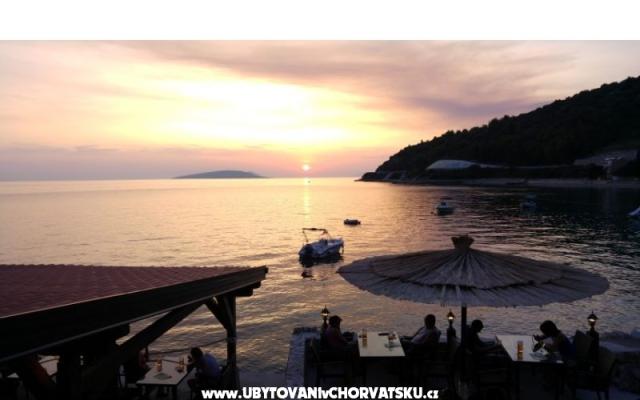 Adria - Ines  - ubytovanie Gradac – Podaca Chorvátsko