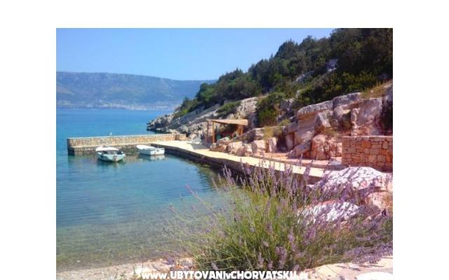 Apartmány Oskorušica - ubytovanie ostrov Hvar Chorvátsko