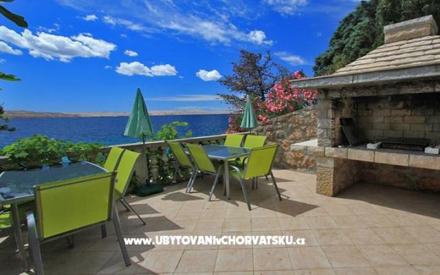 Apartmán Carlo - ubytovanie Karlobag Chorvátsko
