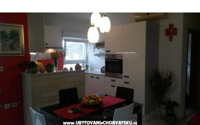 Apartmán  D$M - ubytovanie Kaštela Chorvátsko