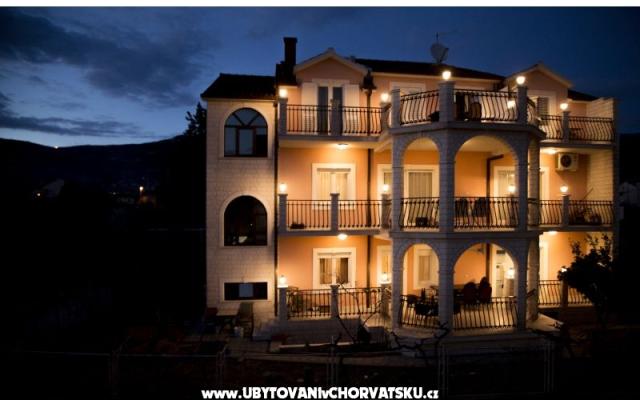 Villa Paradise  - ubytovanie Kaštela Chorvátsko