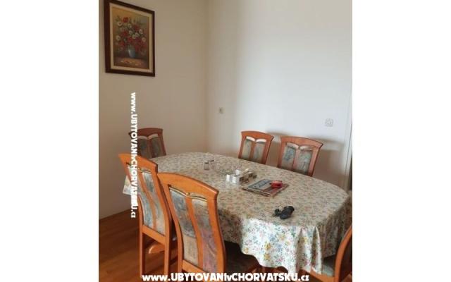 Ružica  - ubytovanie Makarska Chorvátsko