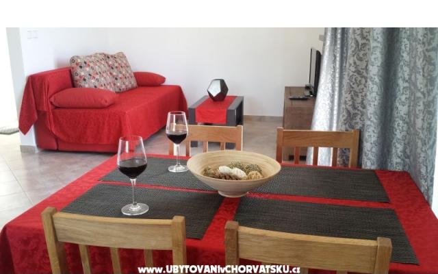Apartmány Sevid Nikša i Lucija - ubytovanie Marina – Trogir Chorvátsko