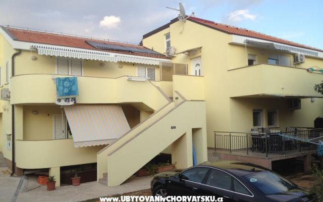 Apartmány Ingrid - ubytovanie Novalja – Pag Chorvátsko