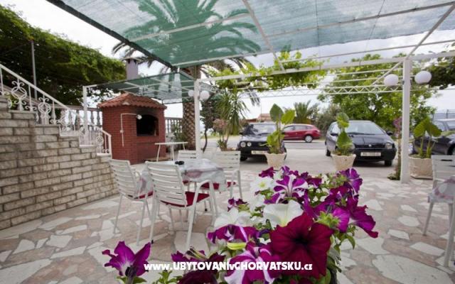 Apartmány Ćurić - ubytovanie Omiš Chorvátsko
